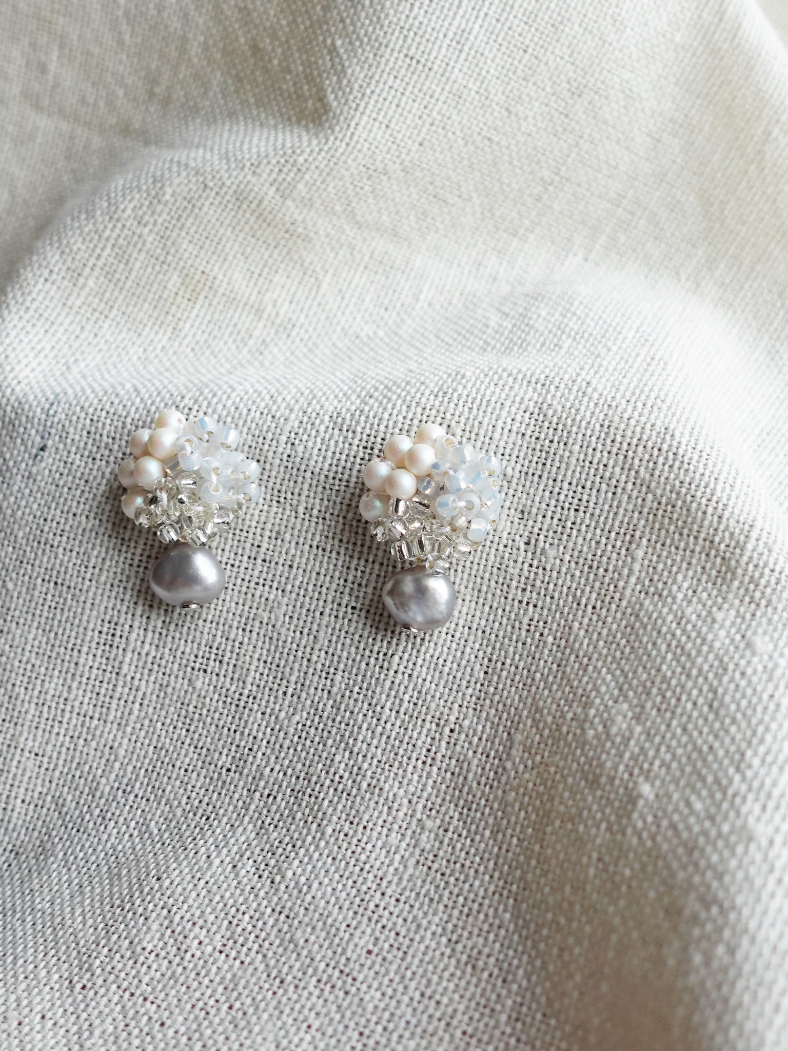 Andelle Lilith Earrings in Grey Right