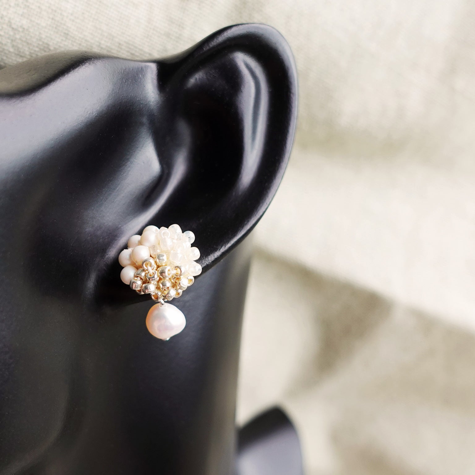 Andelle Lilith Earrings in Ivory Bust