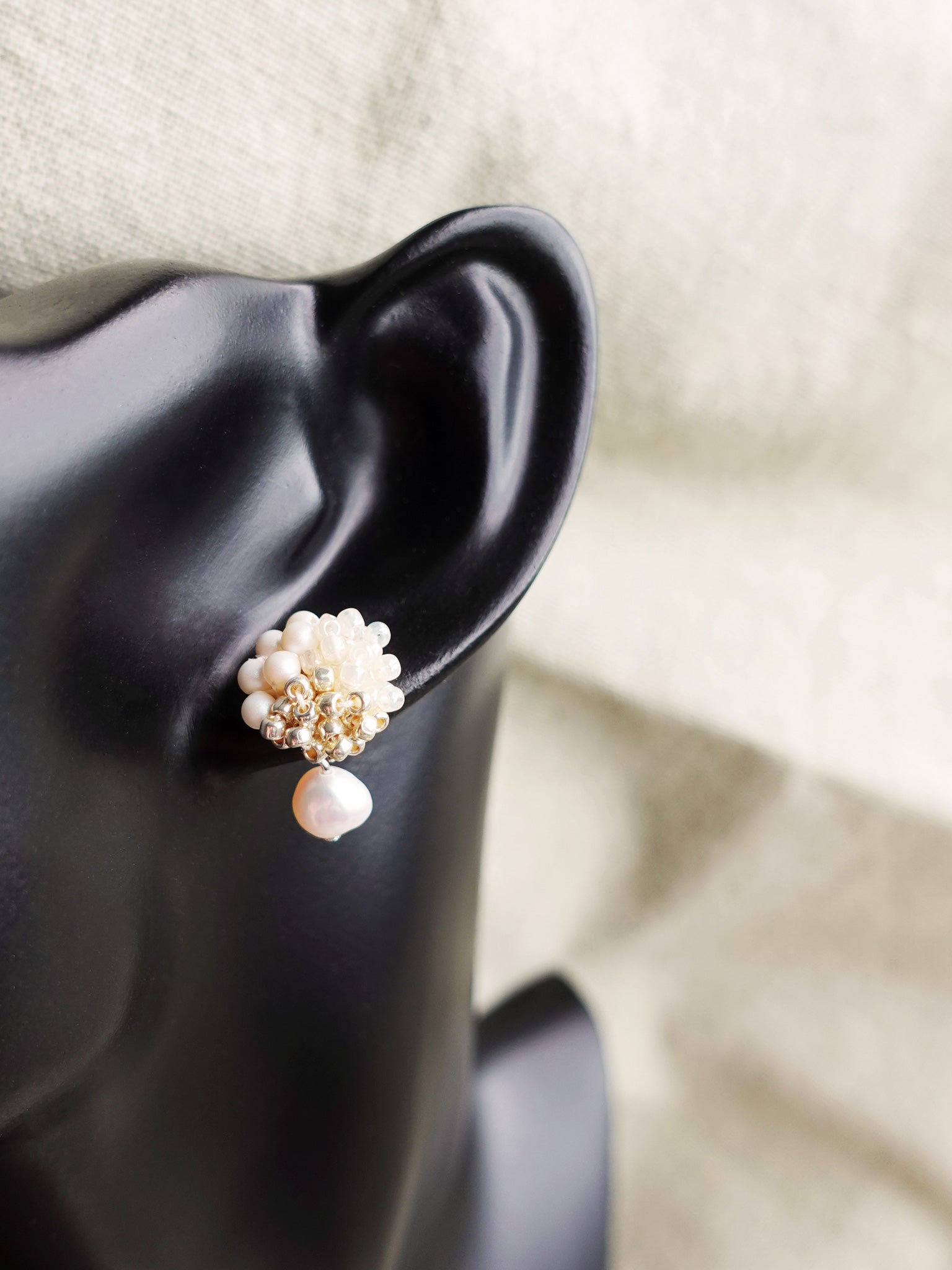 Andelle Lilith Earrings in Ivory Bust