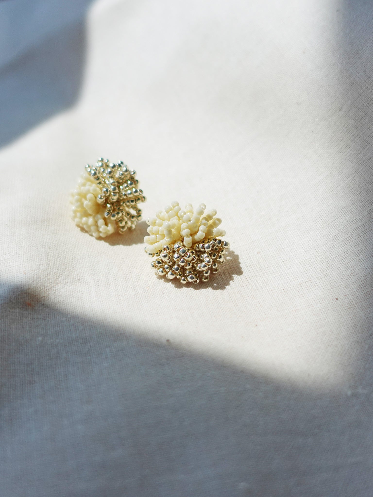 Anemone Stud Earrings in Milk White Right