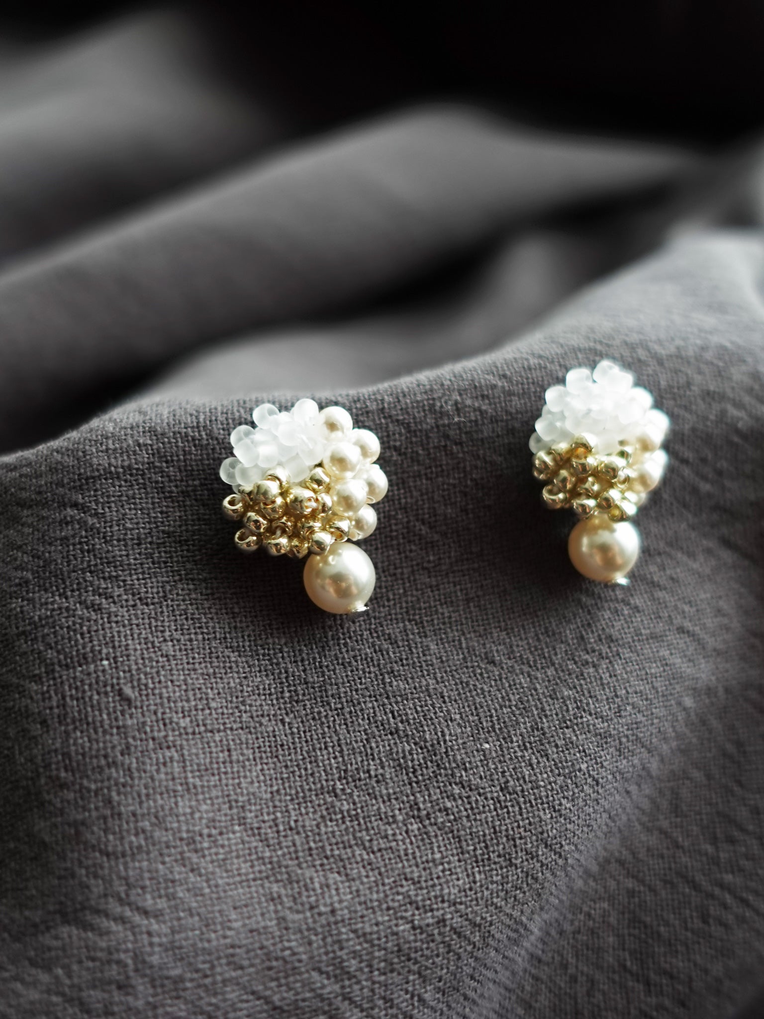 Ariana Mariota Earrings in Cloud White Left