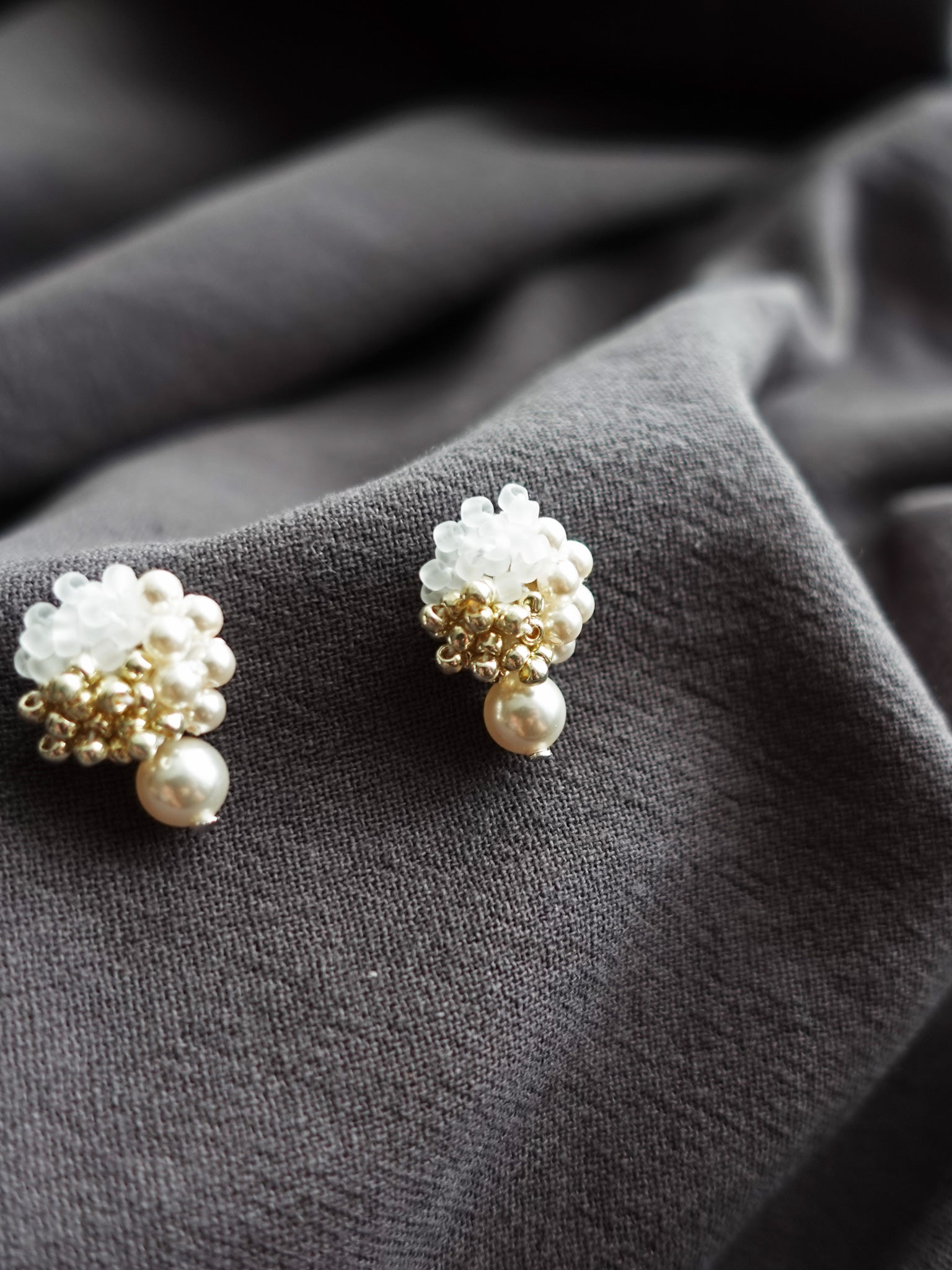 Ariana Mariota Earrings in Cloud White Side