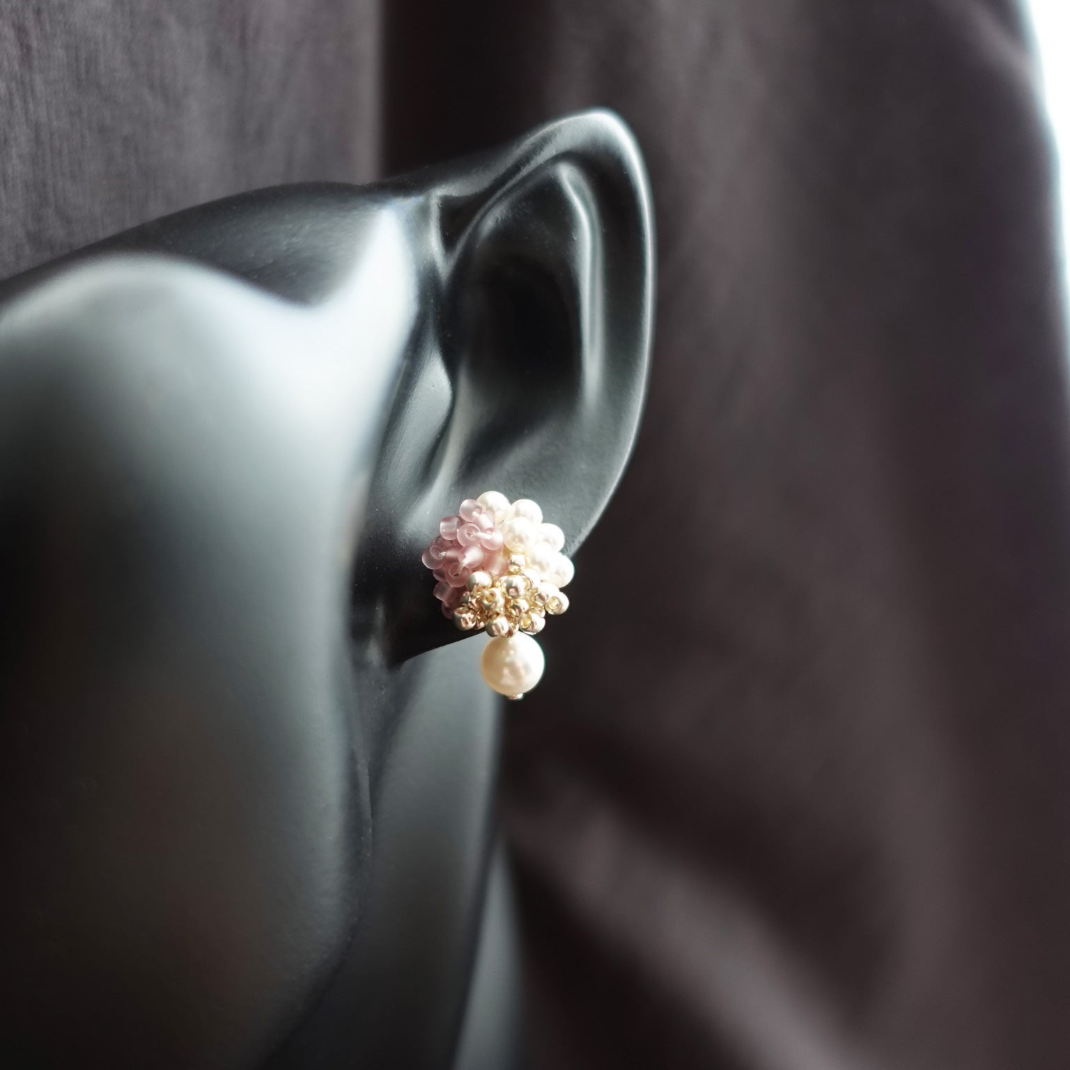 Ariana Mariota Earrings in Mauve Purple Bust