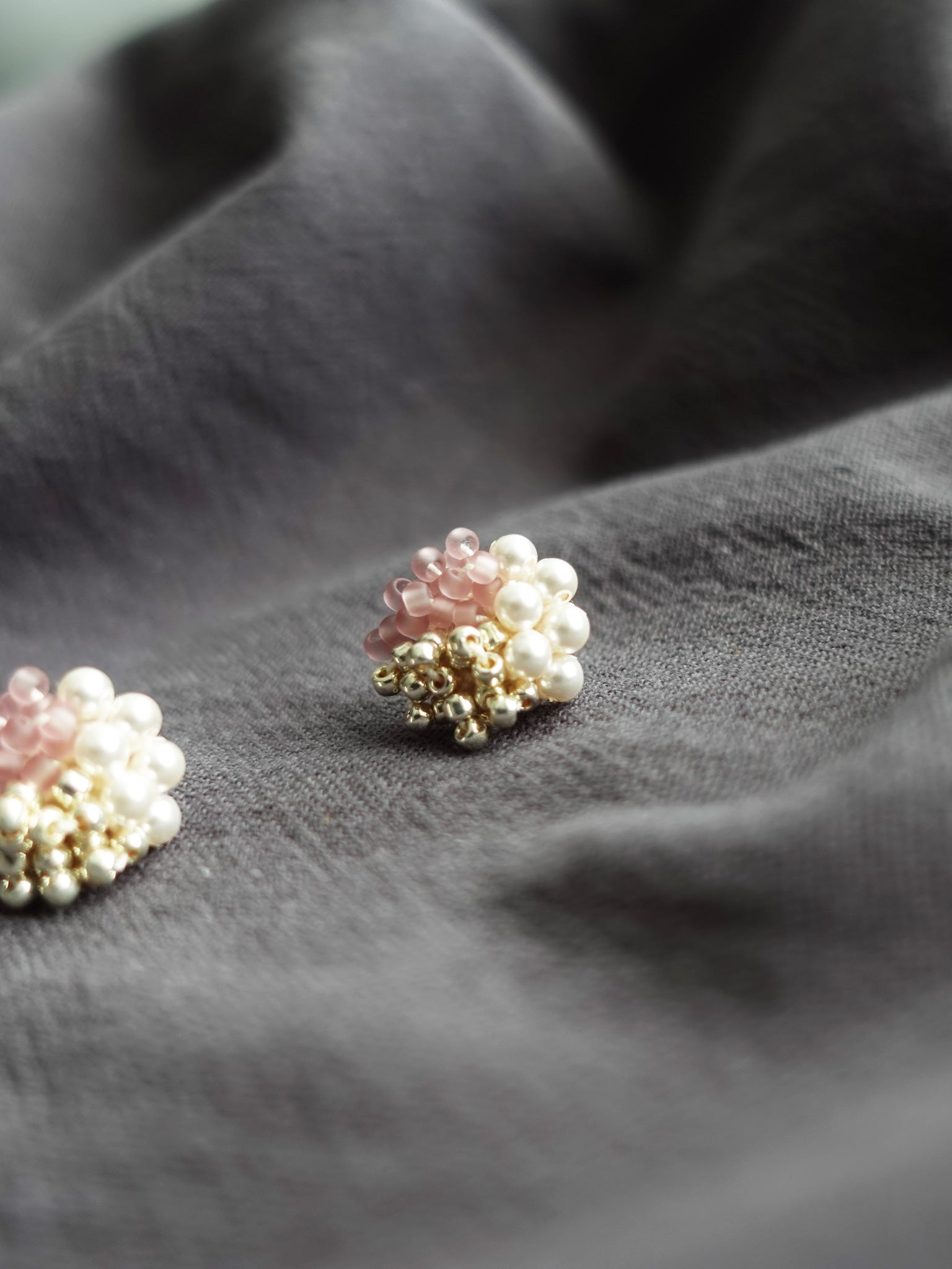 Ariana Stud Earrings in Mauve Purple Right