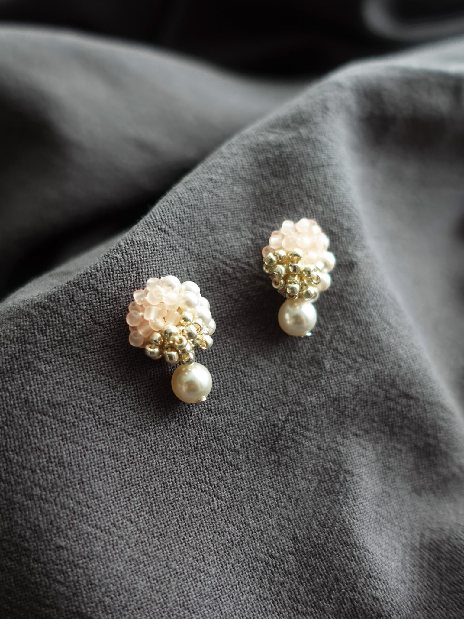 Ariana Mariota Earrings in Blush Pink Left