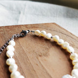 Arwen Bracelet in Grey Display Clasp