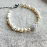 Arwen Bracelet in Grey Left