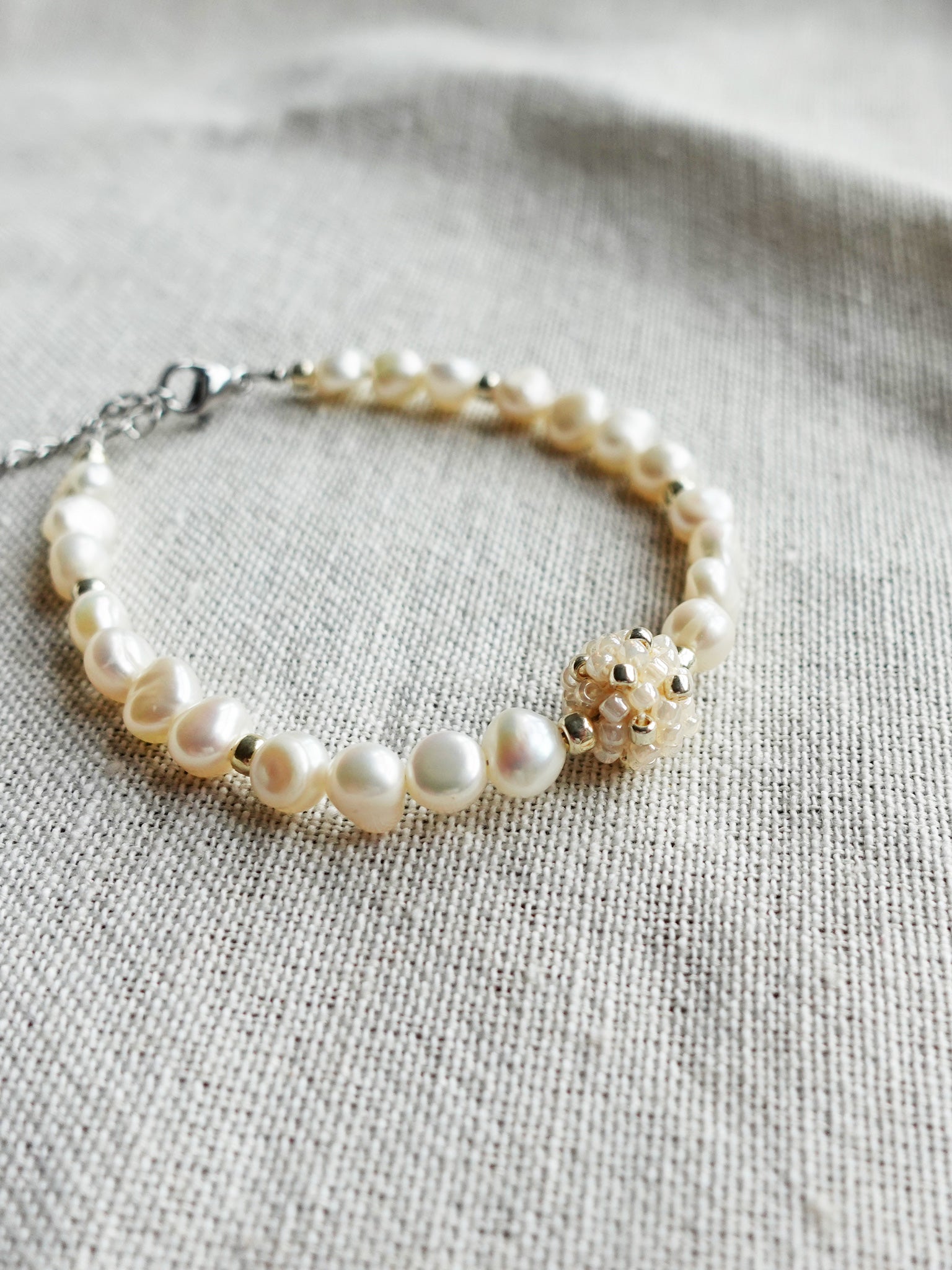 Arwen Bracelet in Ivory Left