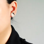 Bada Stud Earrings Model