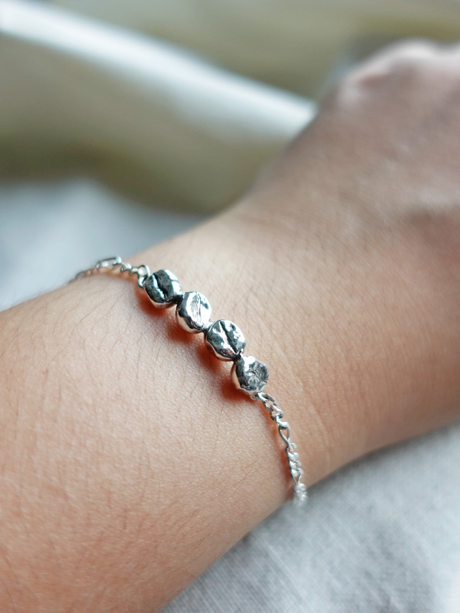 Coffee Beans Bracelet Model