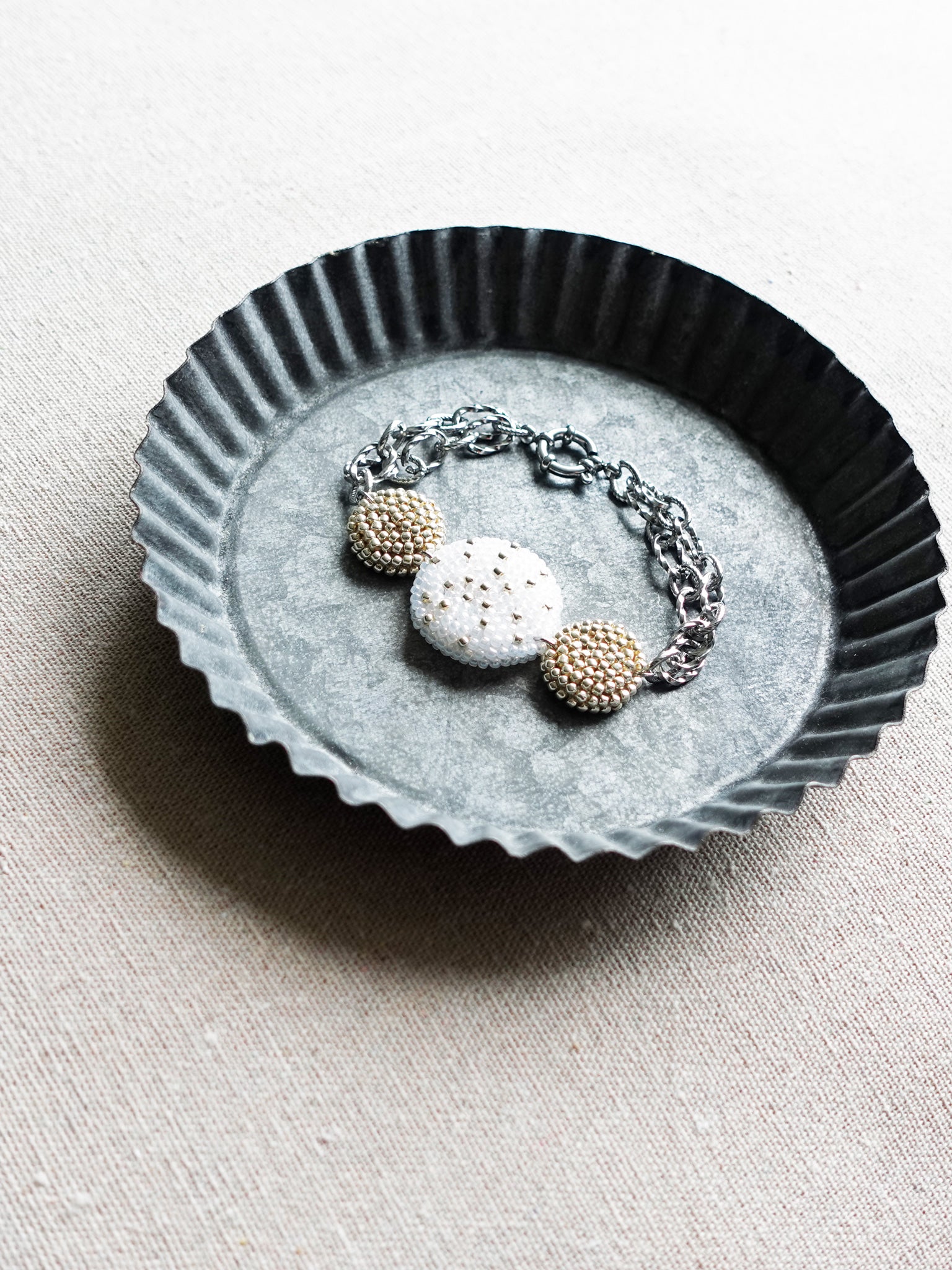Coretta Bracelet Tray Front