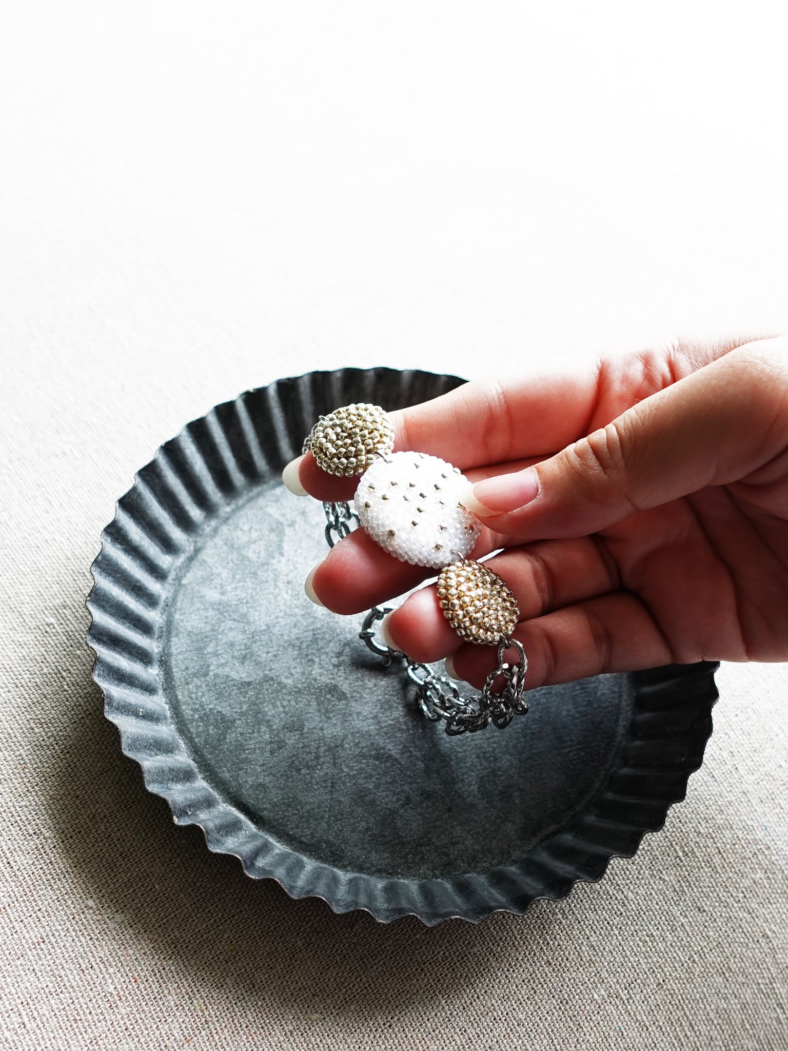 Coretta Bracelet Tray Hand