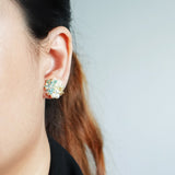 Felesia Stud Earrings Model