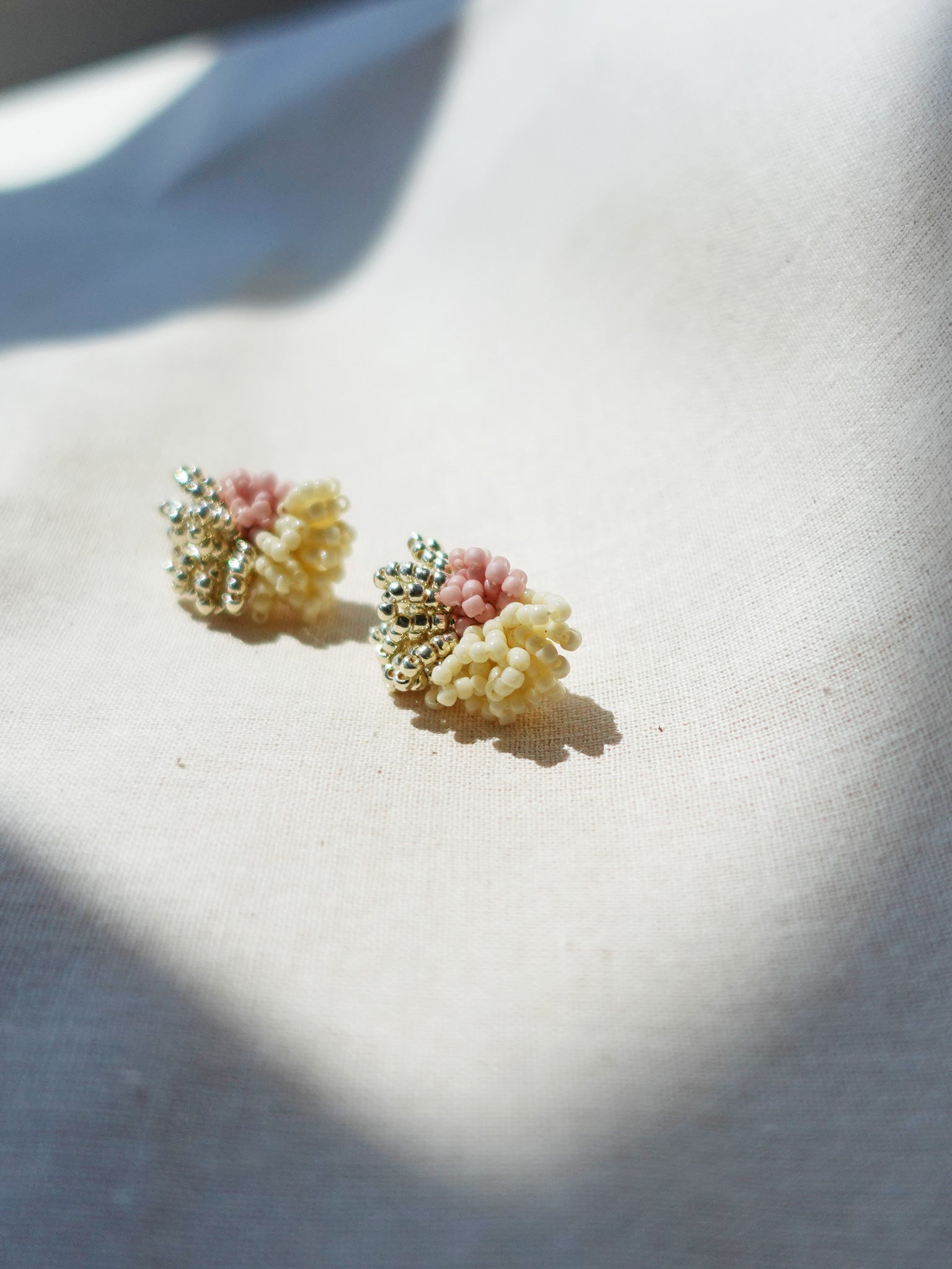 Garde Stud Earrings in Pale Pink Right