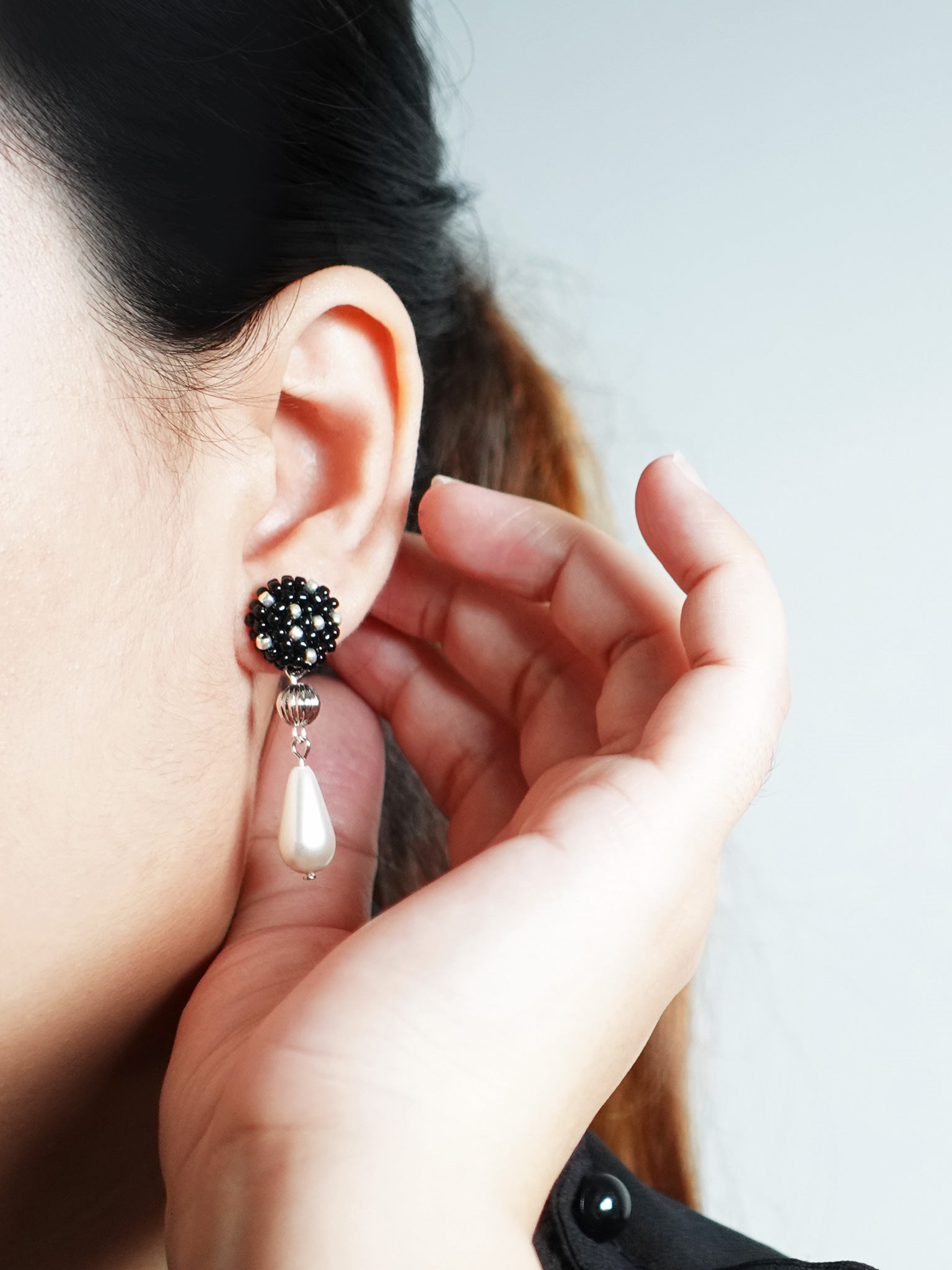 Imara Earrings Model