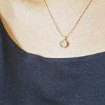Lucida Last Quarter Necklace in Gold Model