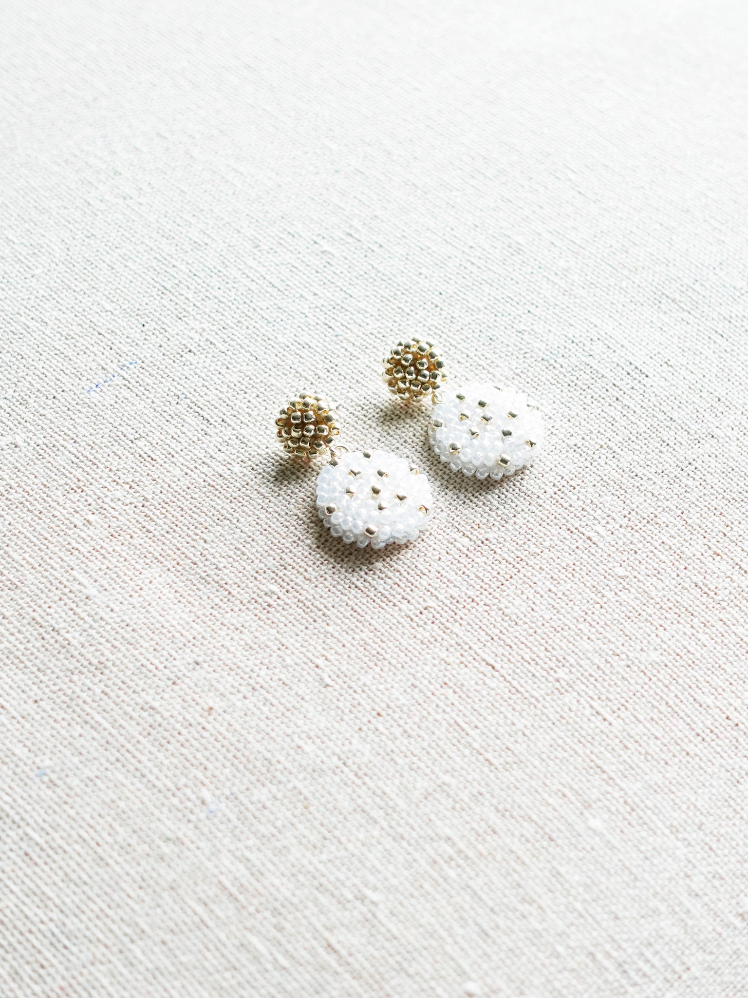 Maevan Earrings in Gold Side