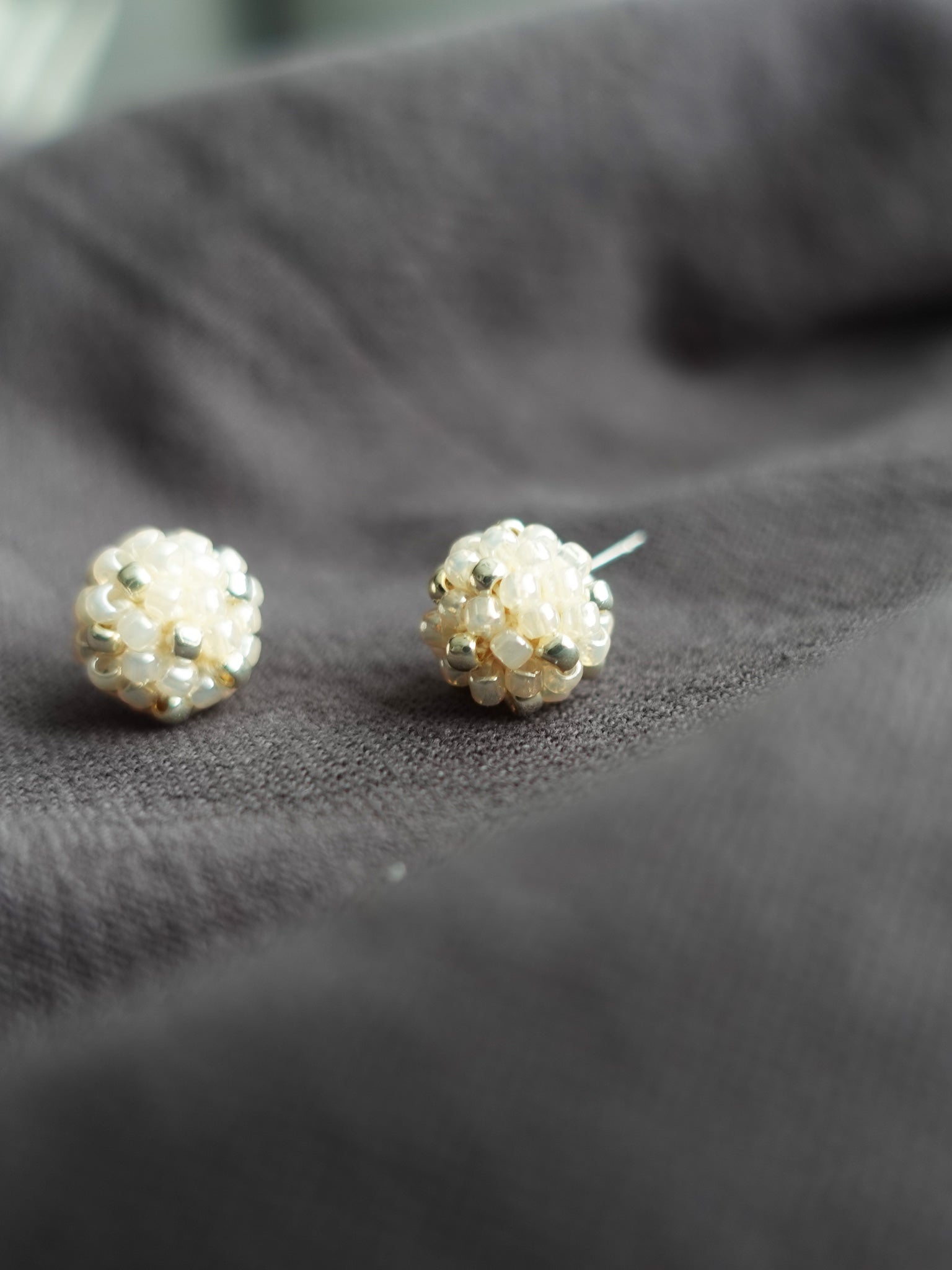 Orb Star Dust Stud Earrings in Ivory Right