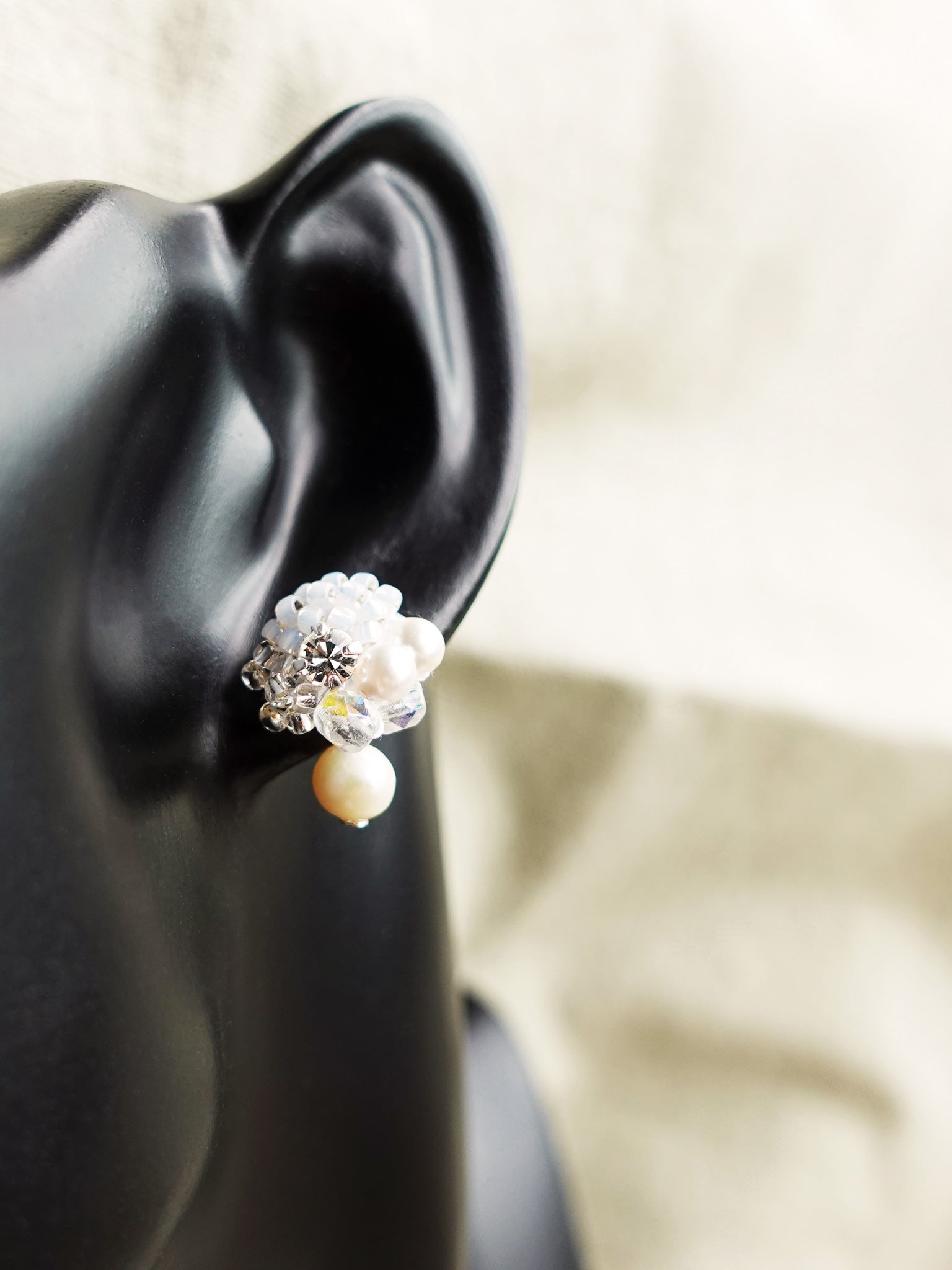 Polaris Phoebe Earrings in Grey Bust