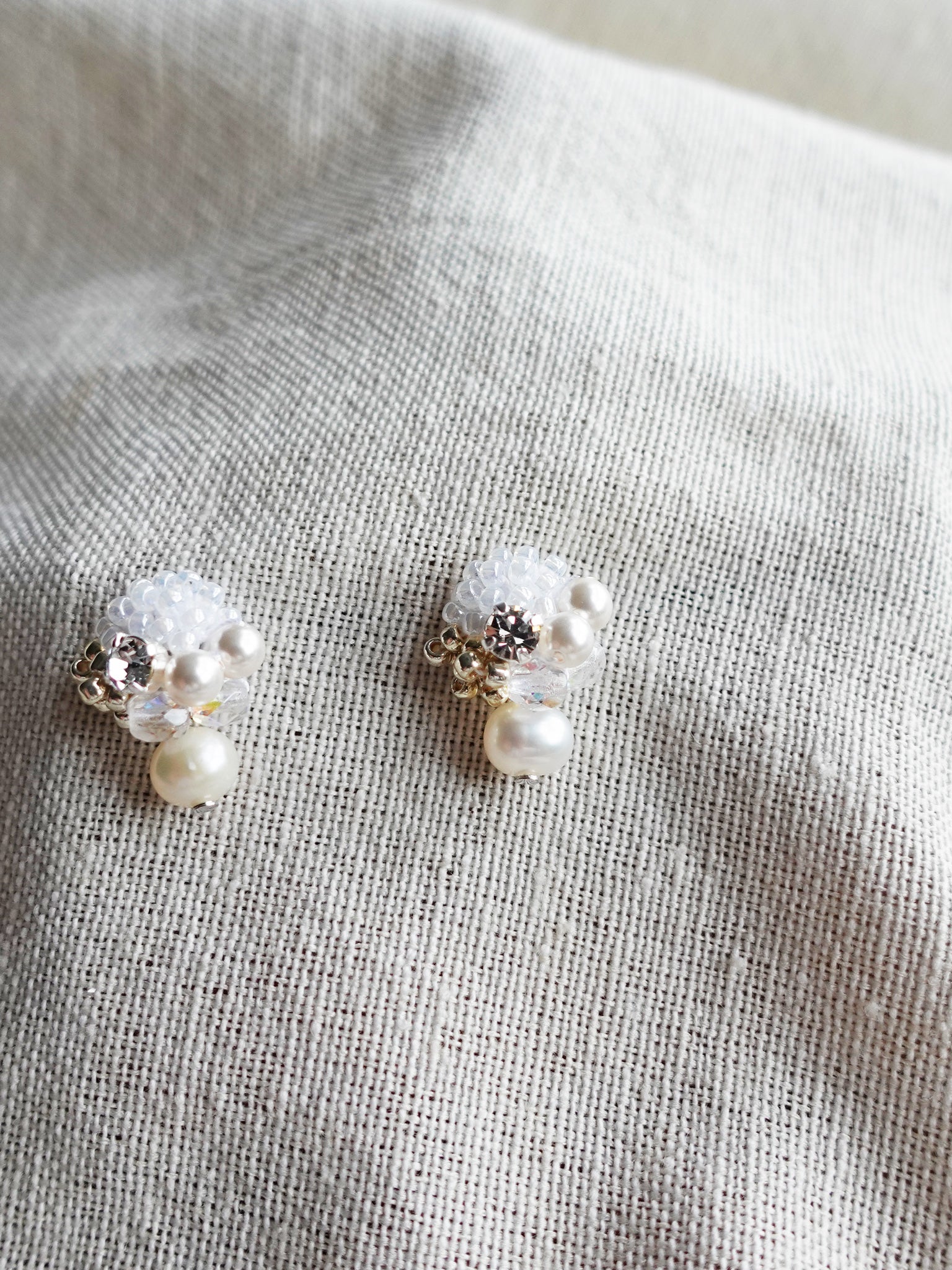 Polaris Phoebe Earrings in White Right