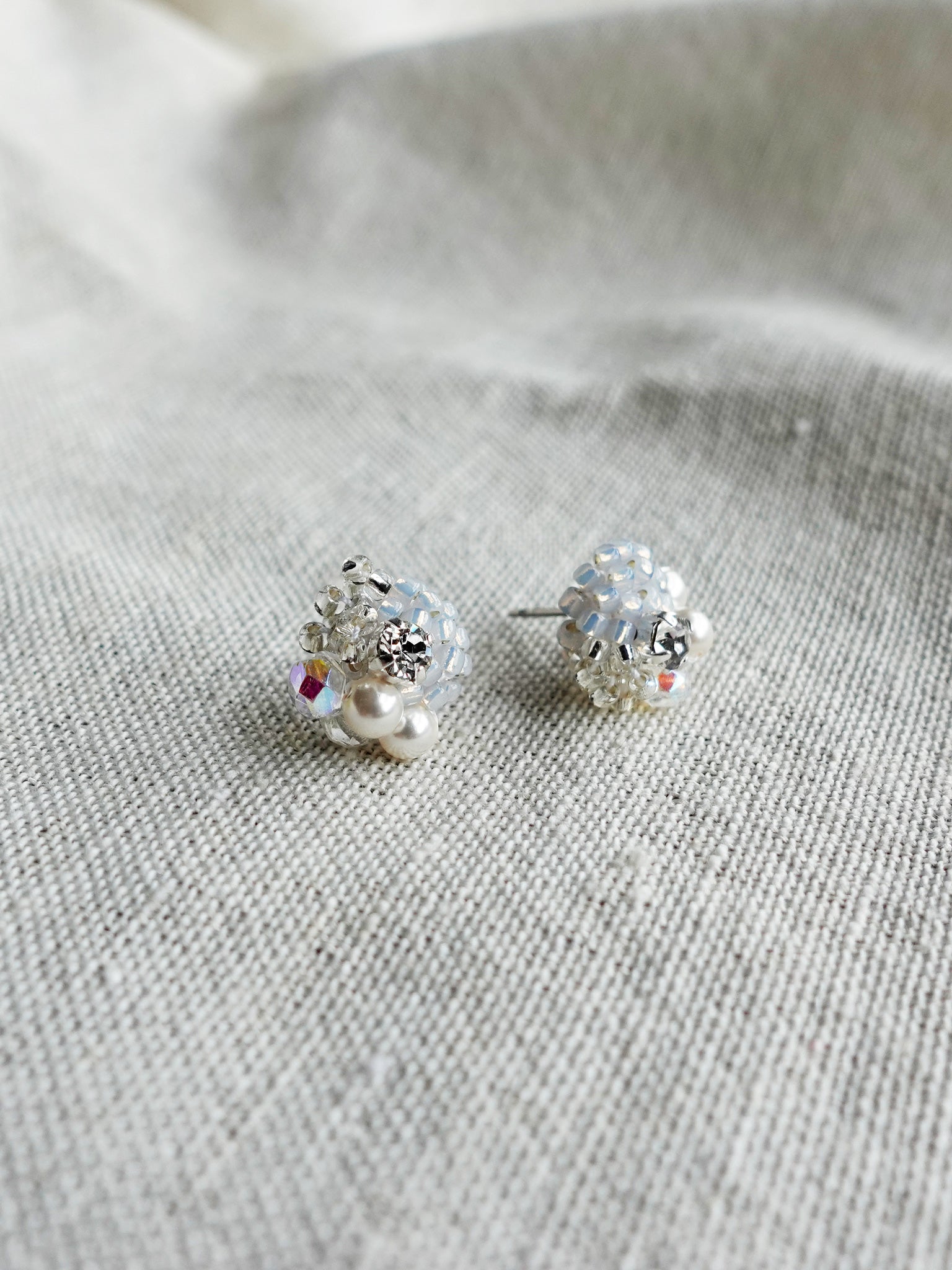 Polaris Stud Earrings in Grey Side