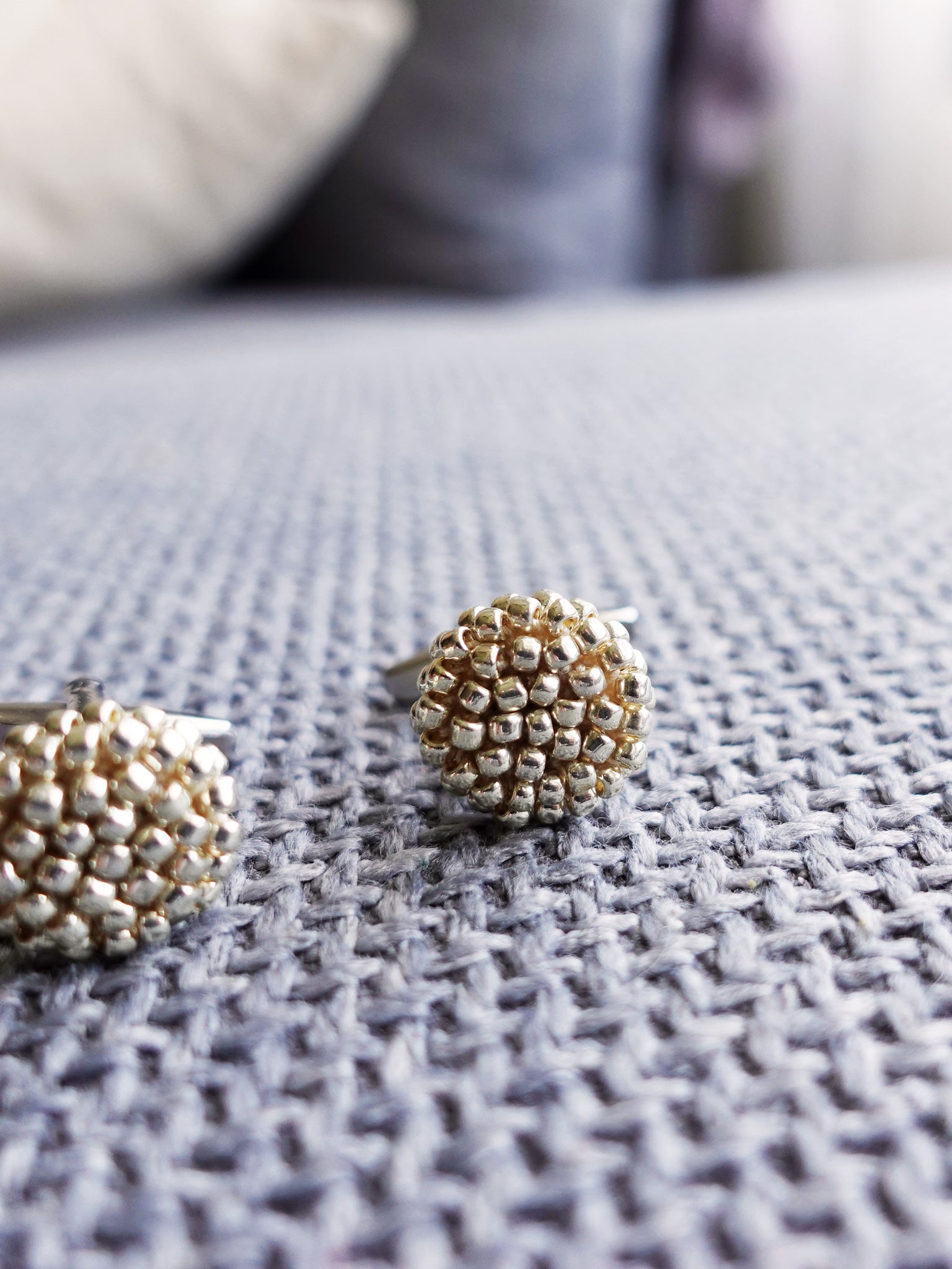 Prelude Delica Cufflink in Gold Front