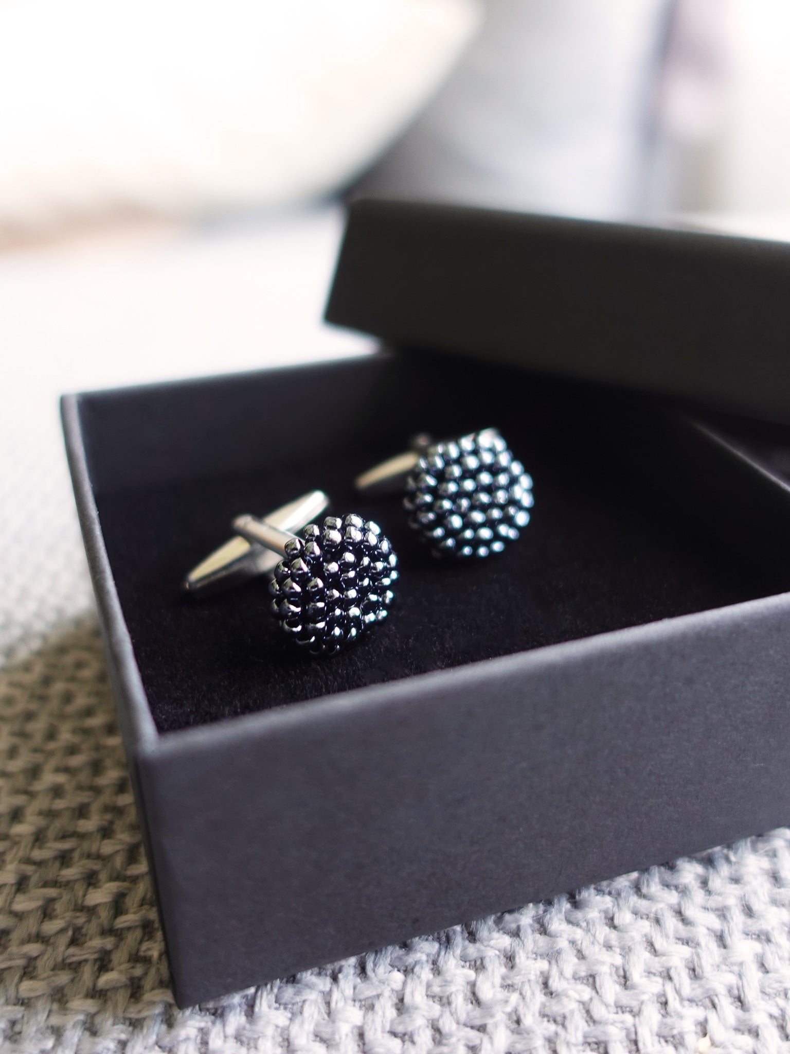 Prelude Delica Cufflink in Hematite Black Box
