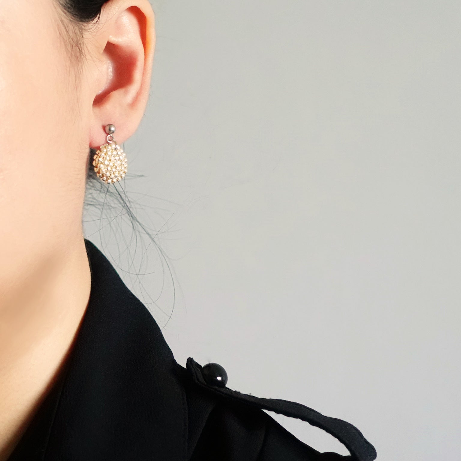 Prelude Delica Drop Earrings in Gold Model