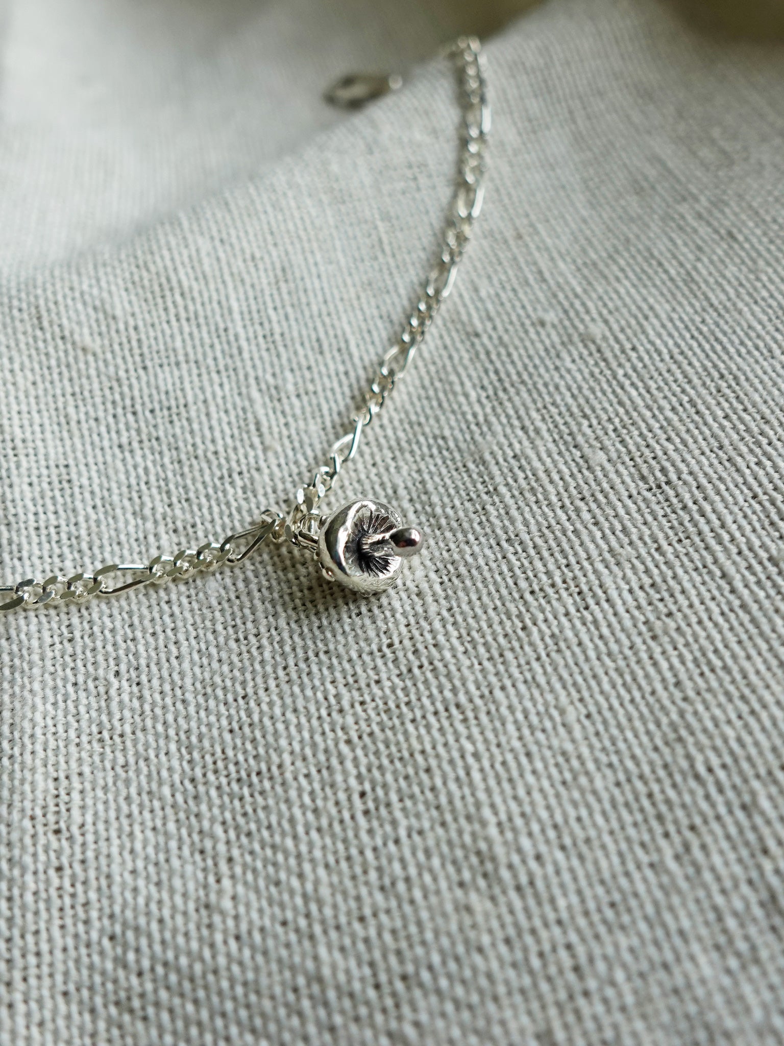 Small Mushroom Bracelet I Bottom