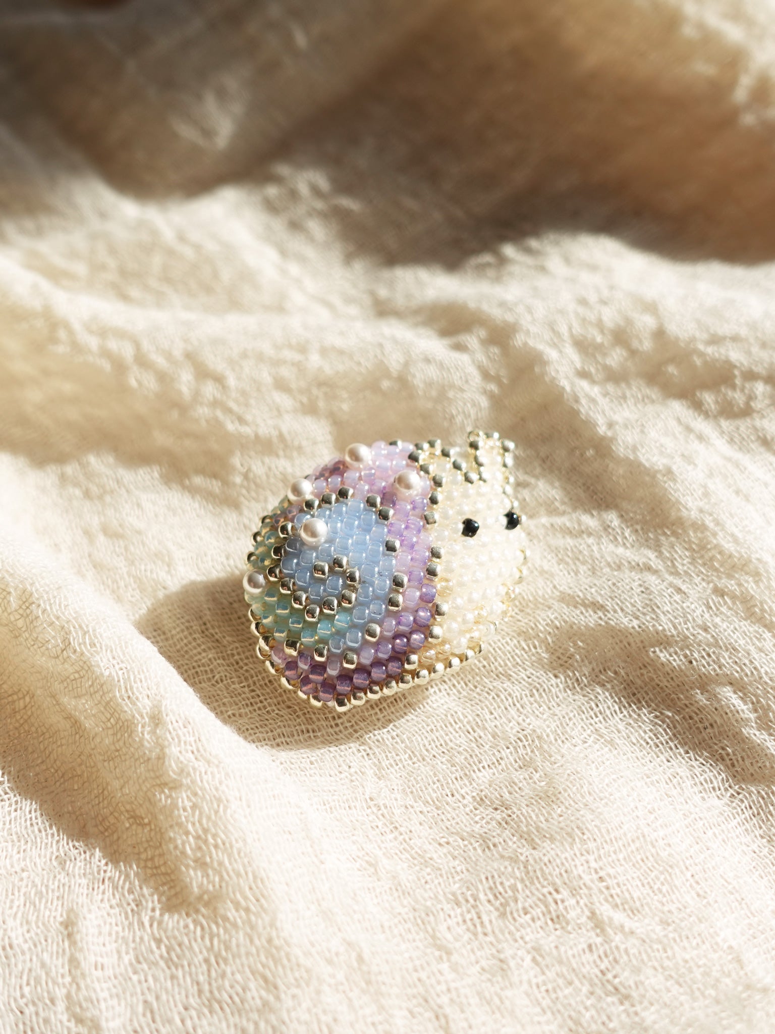 Snail Brooch Pin Left