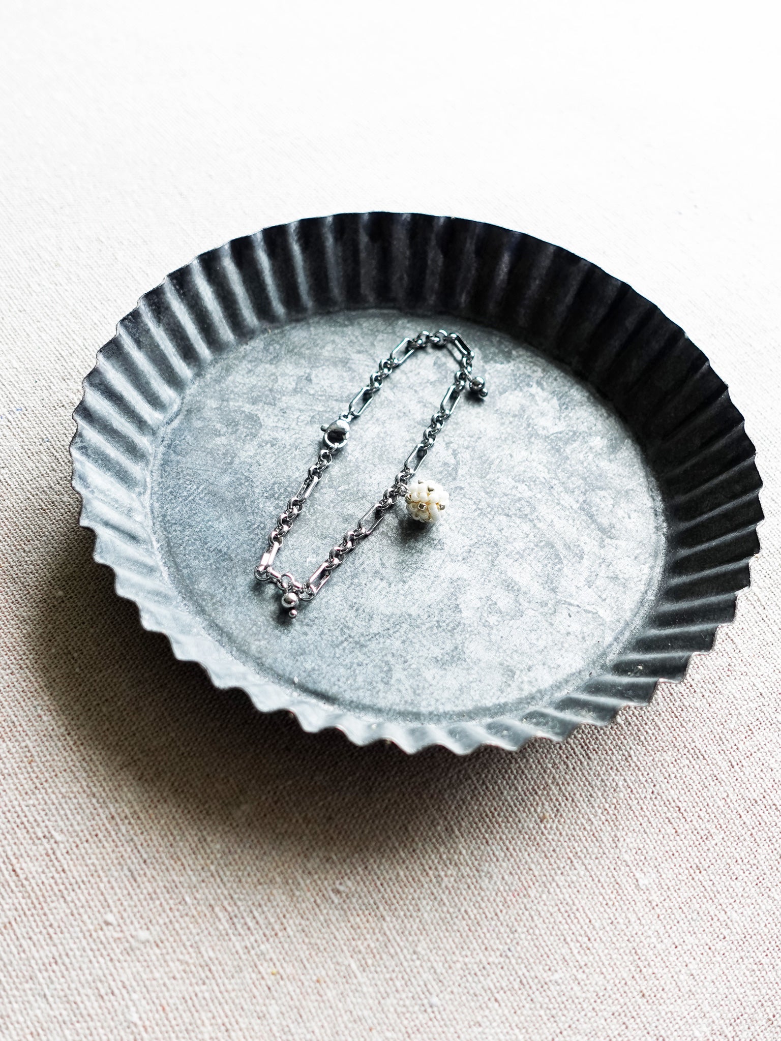 Sweet Pea Codi Bracelet Tray