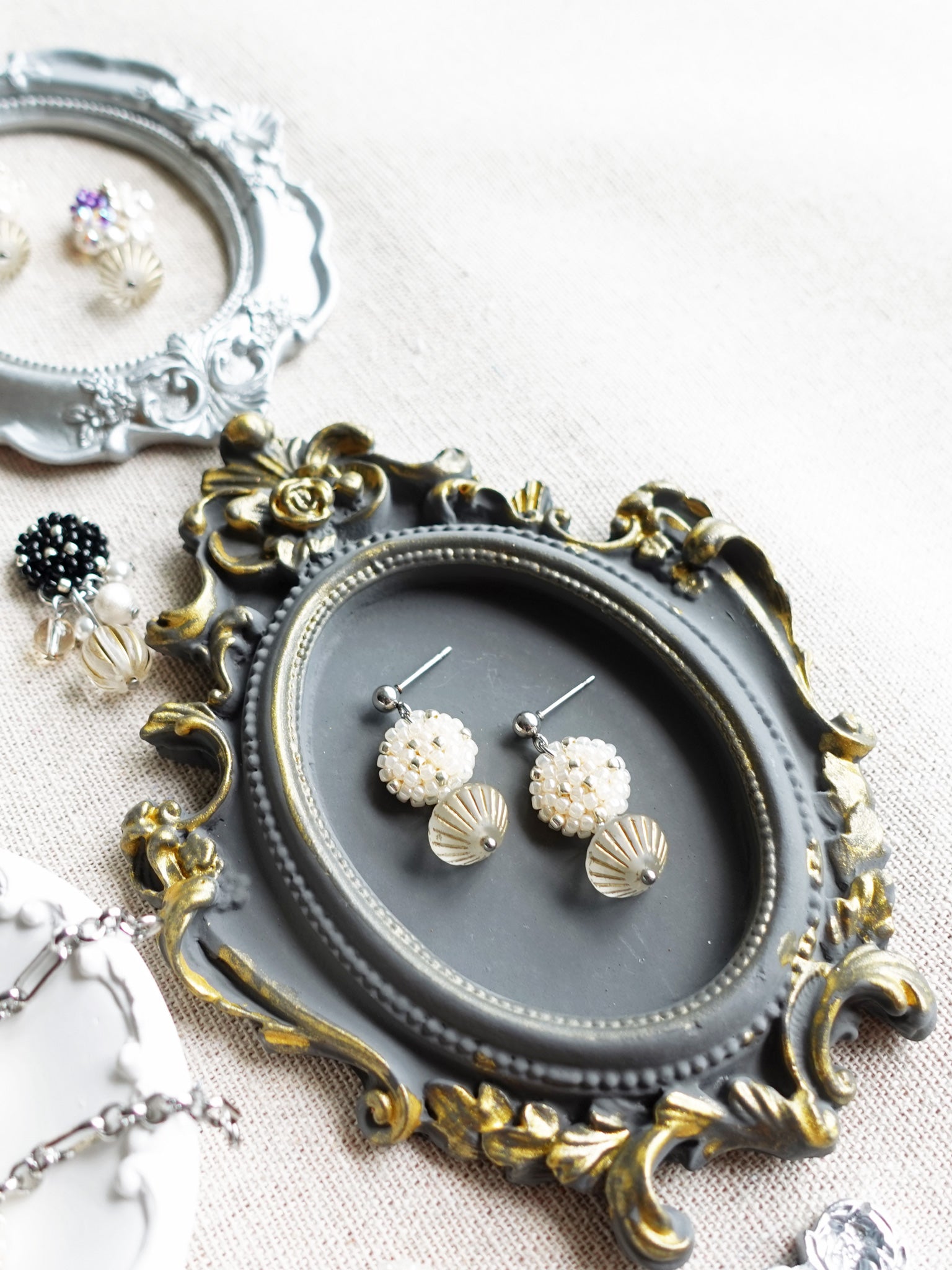 Vera Star Dust Earrings in Ivory Group