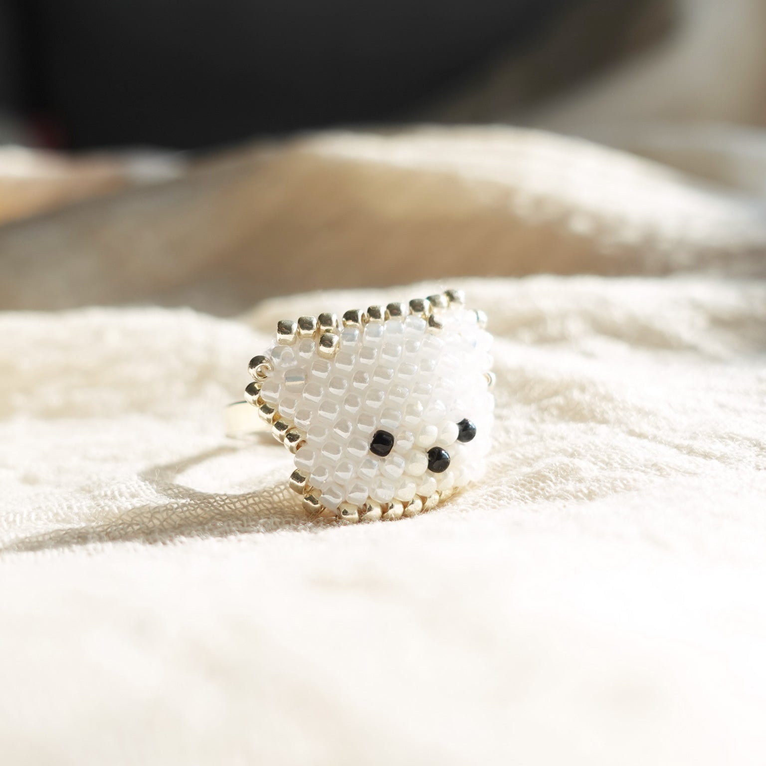 White Bear Ring Front