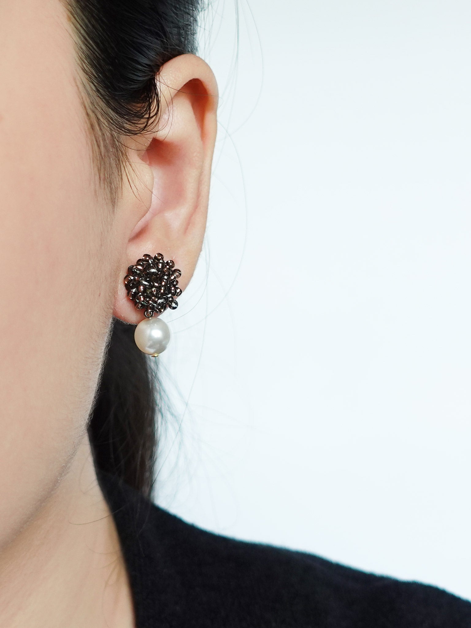Ariel Mariota Earrings in Umber Model