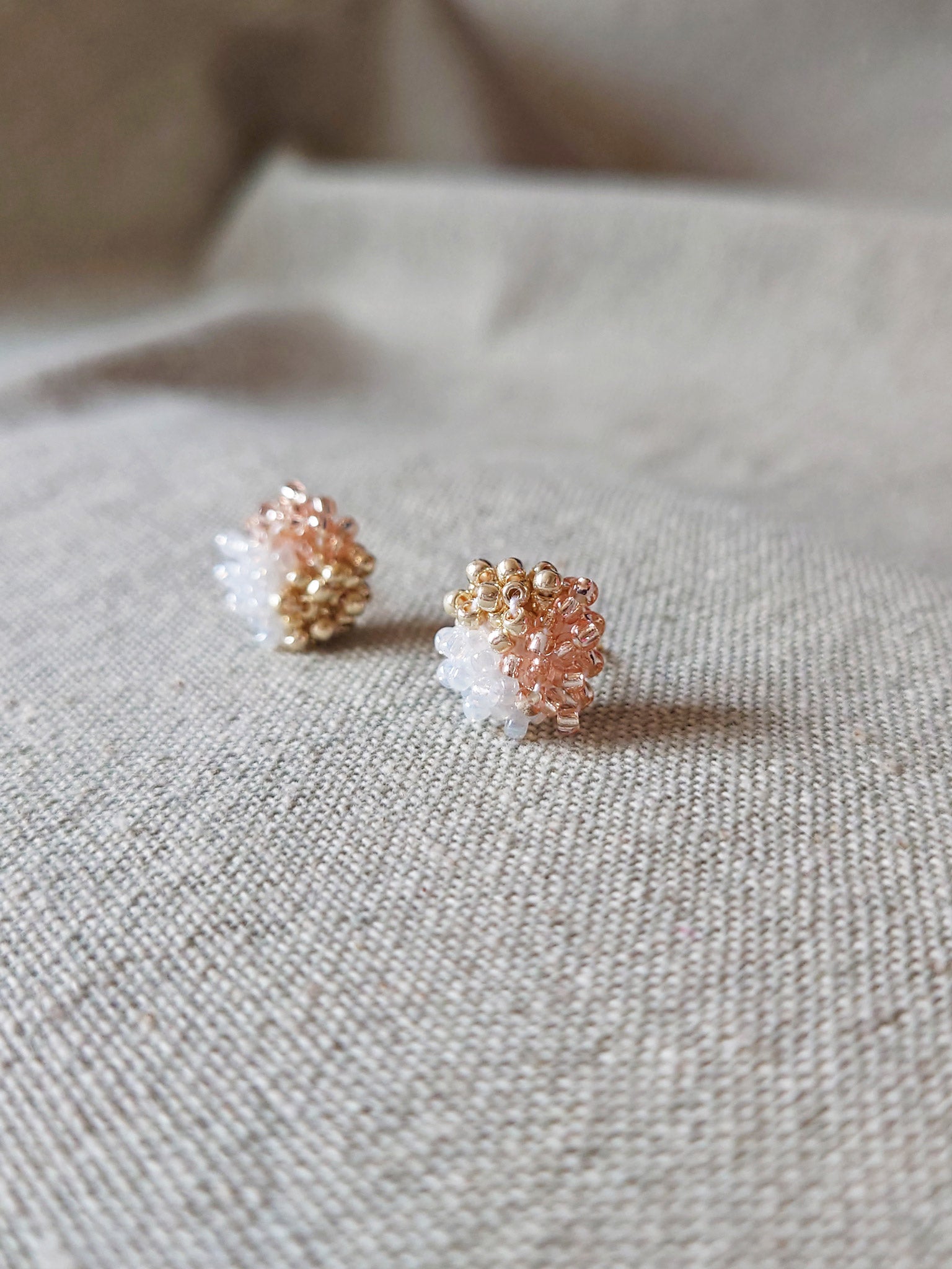 Ariel Trio Stud Earrings in Champagne Pink Single