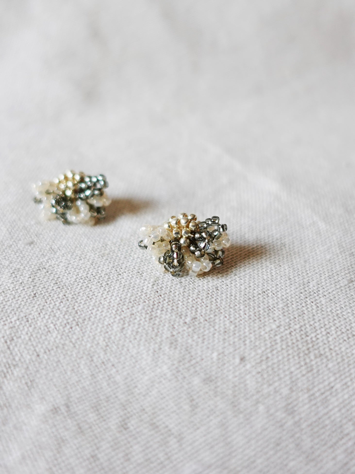 Camellia Bicolor Stud Earrings in Diamond Black Side