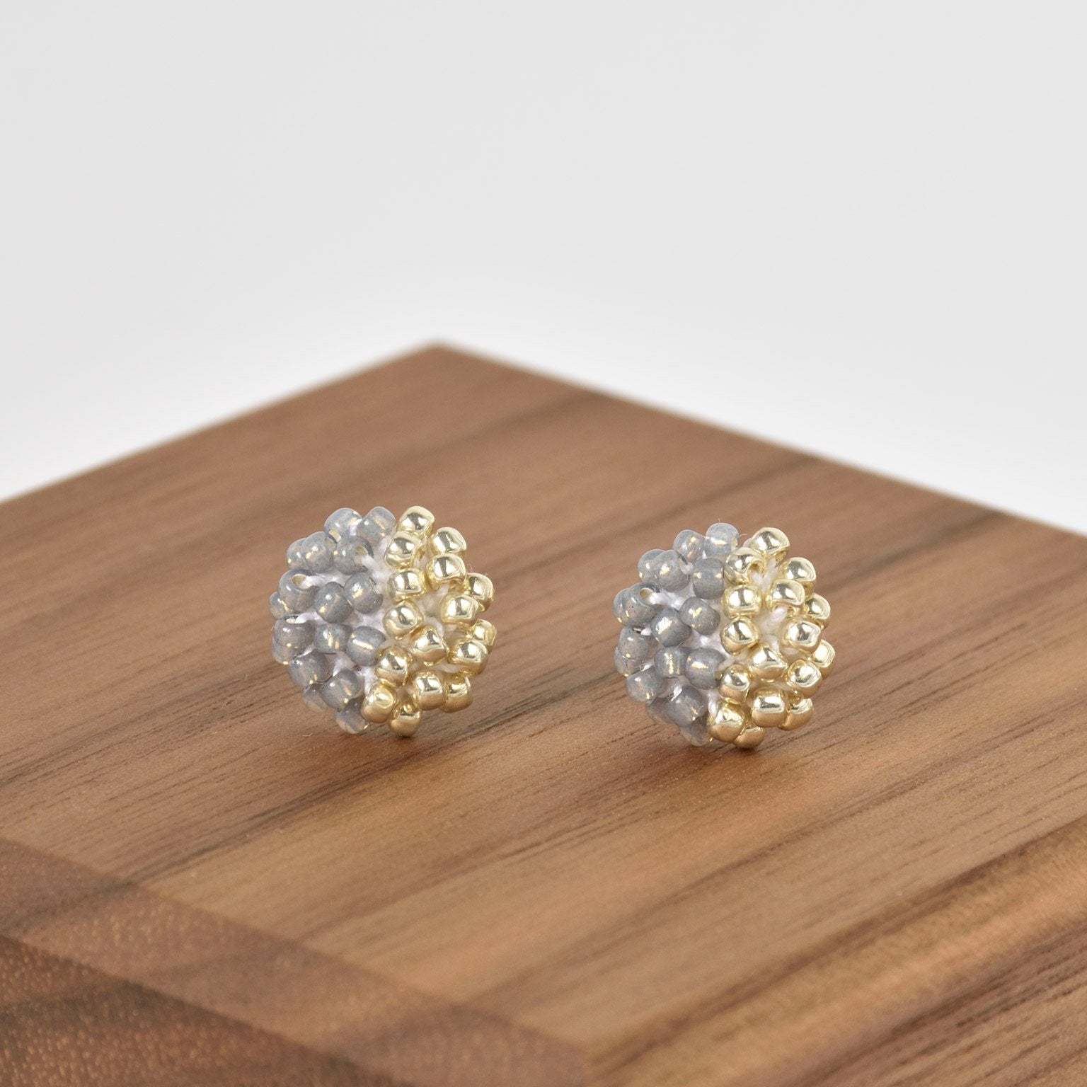 Beads Last Quarter Petite Studs Earrings in Grey Front