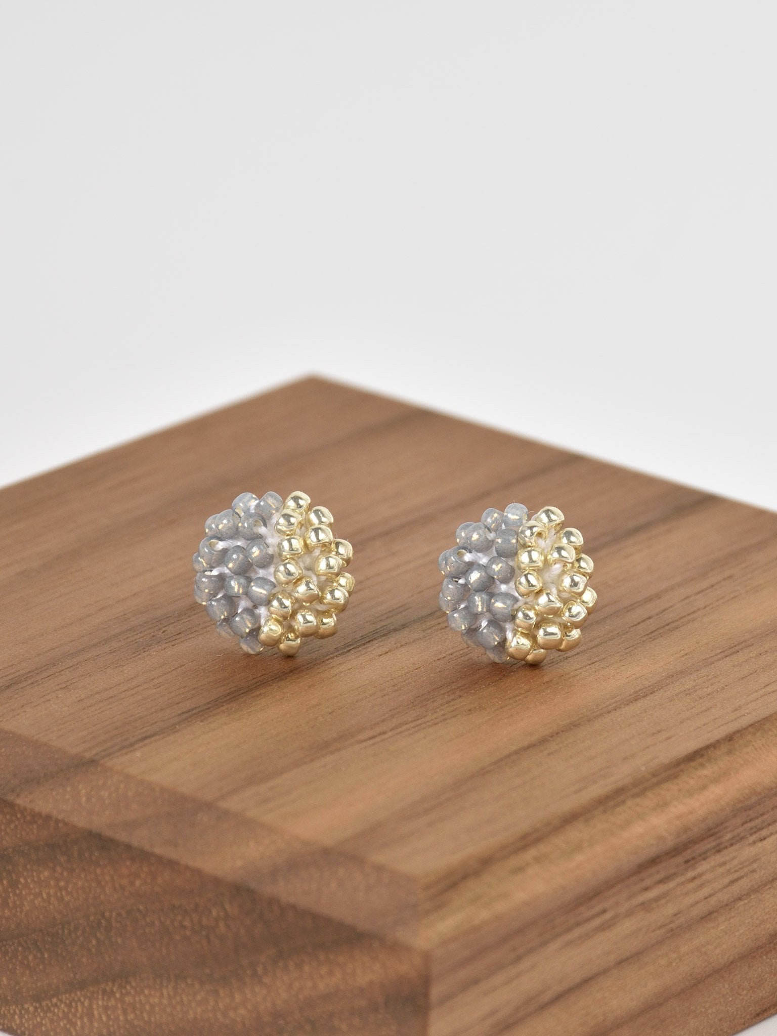 Beads Last Quarter Petite Studs Earrings in Grey Front
