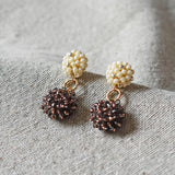 Larissa Stars Earrings in Umber Front 1