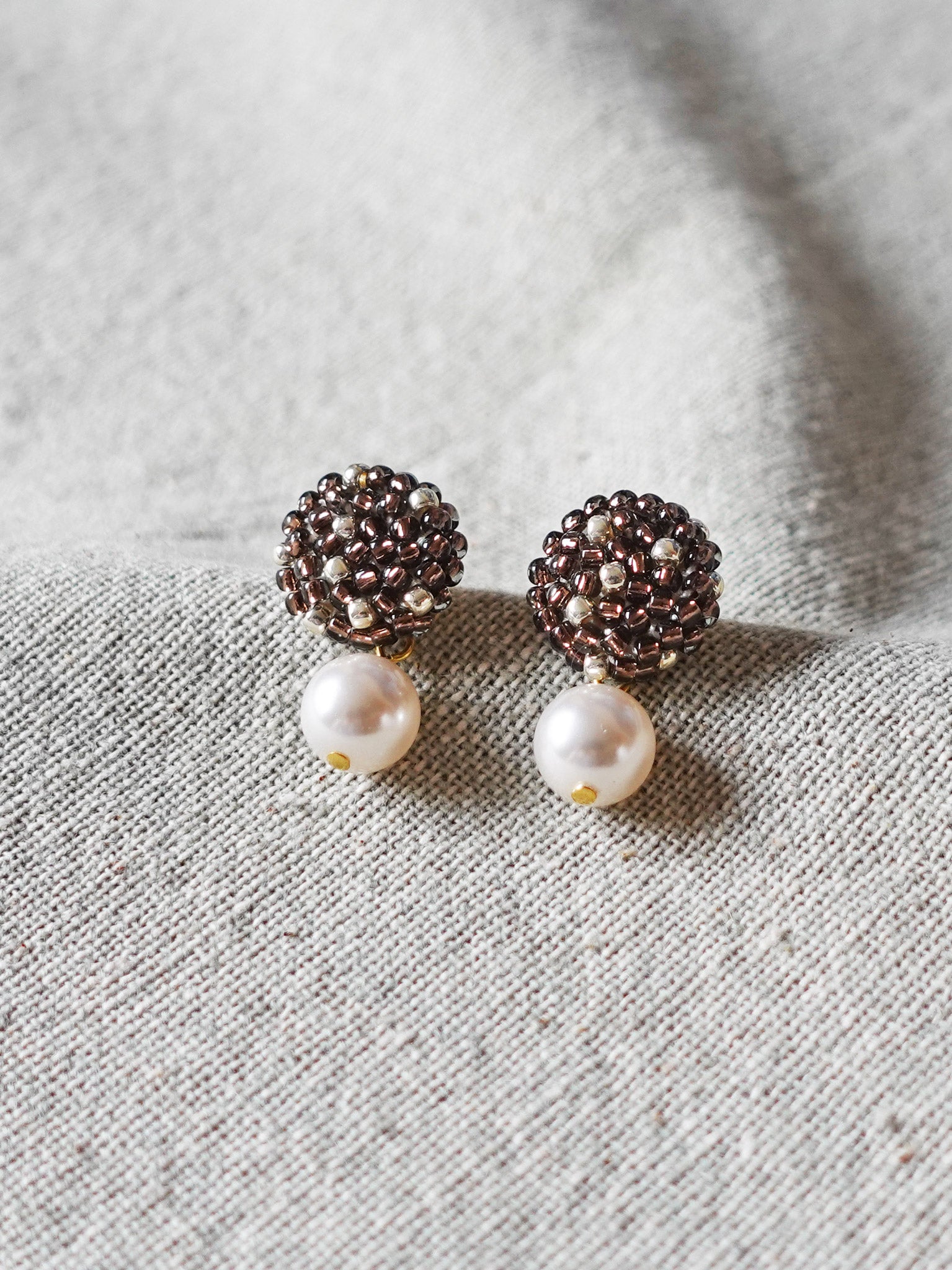 Mariota Drop Earrings in Umber Front