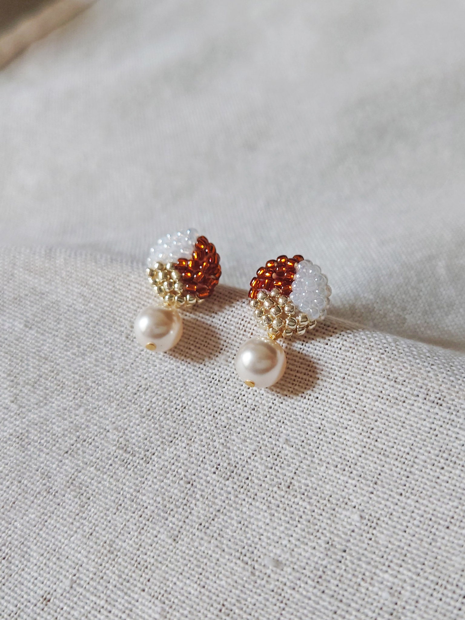 Mariota Trio Earrings in Dark Amber Front