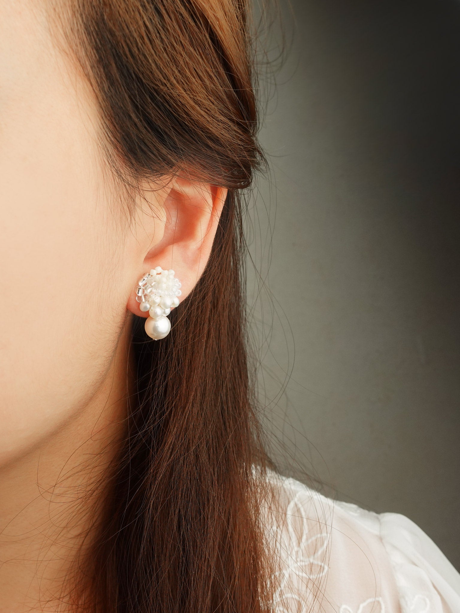 Marshmallow Mariota Drop Earrings Model