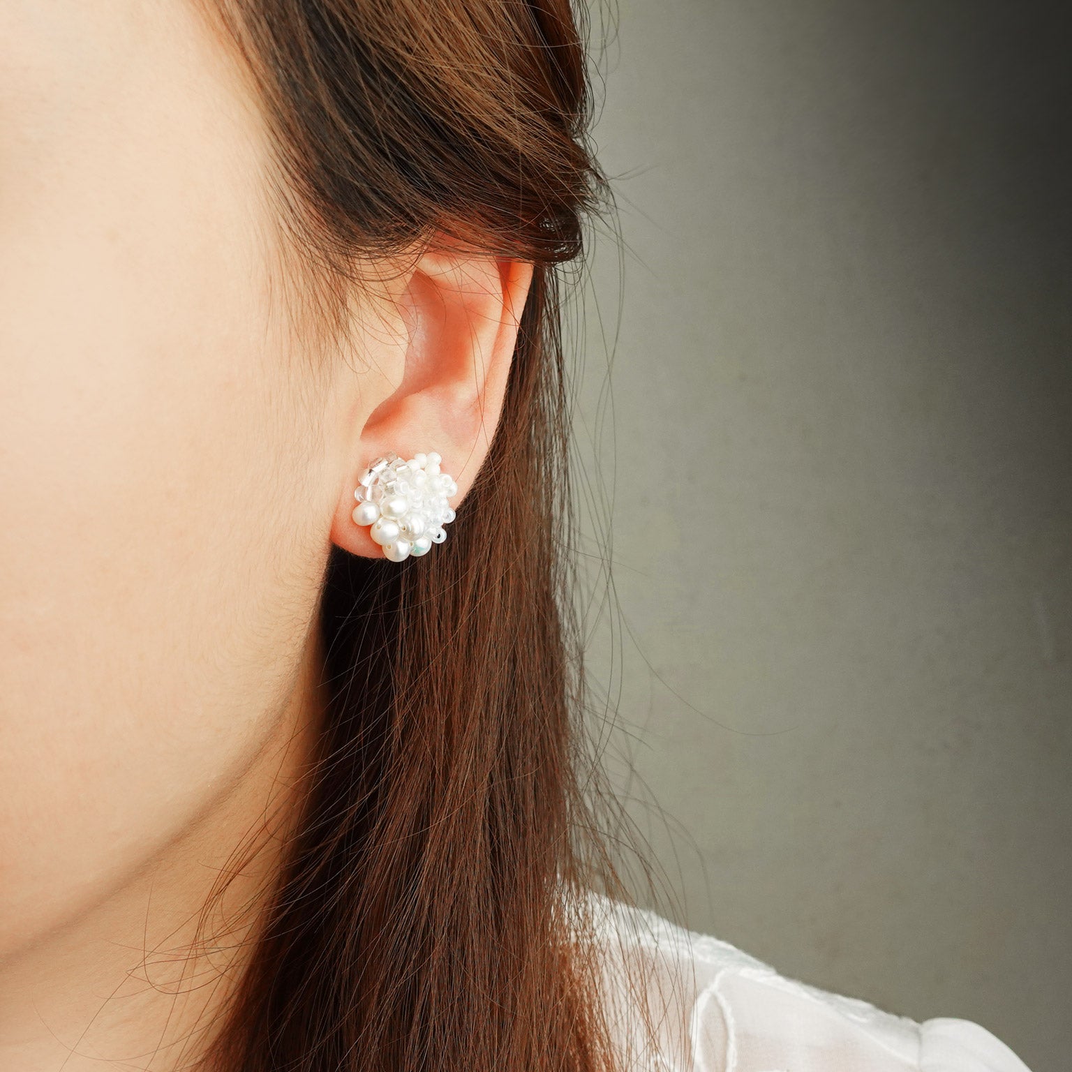 Marshmallow Stud Earrings Model