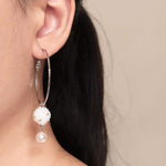 Penelope Mariota Hoop Earrings Model