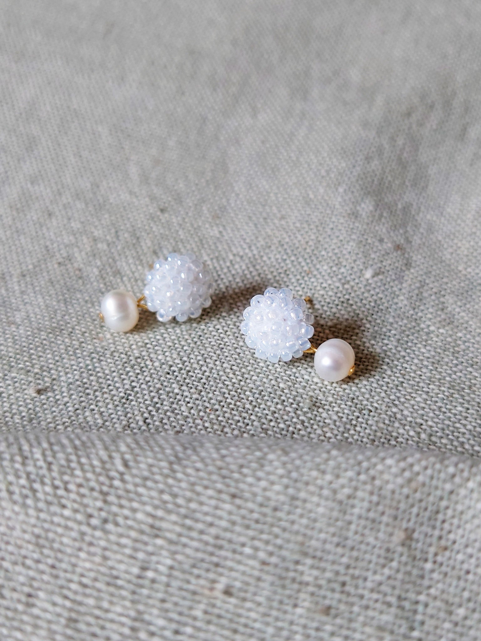 Phoebe Earrings in White Side