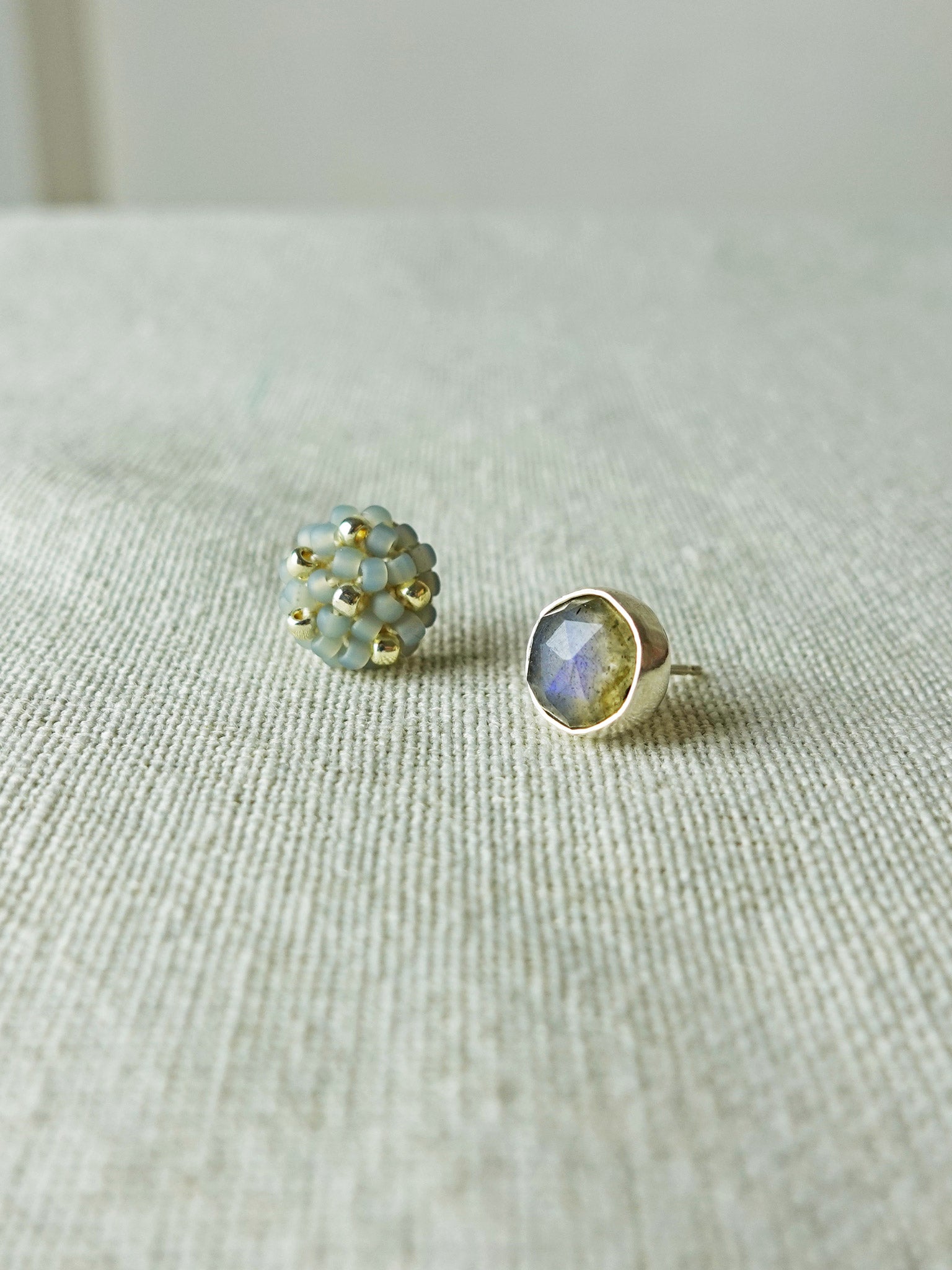 Smoke Grey Labradorite Stud Earrings I Front 1