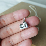 Terrace Houses Necklace III Hand
