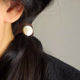 Trio Hair Tie in Mint Green Model
