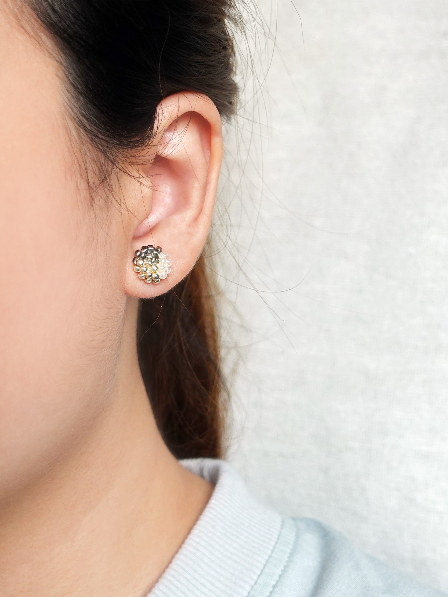 Trio Stud Earrings in Diamond Black Model