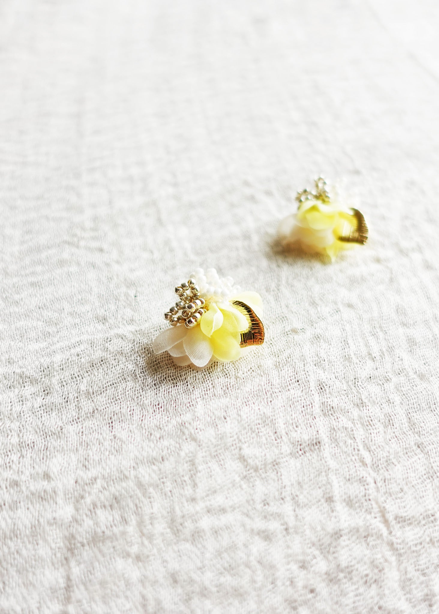 Big Yellow Earrings Aurea Bloom Stud